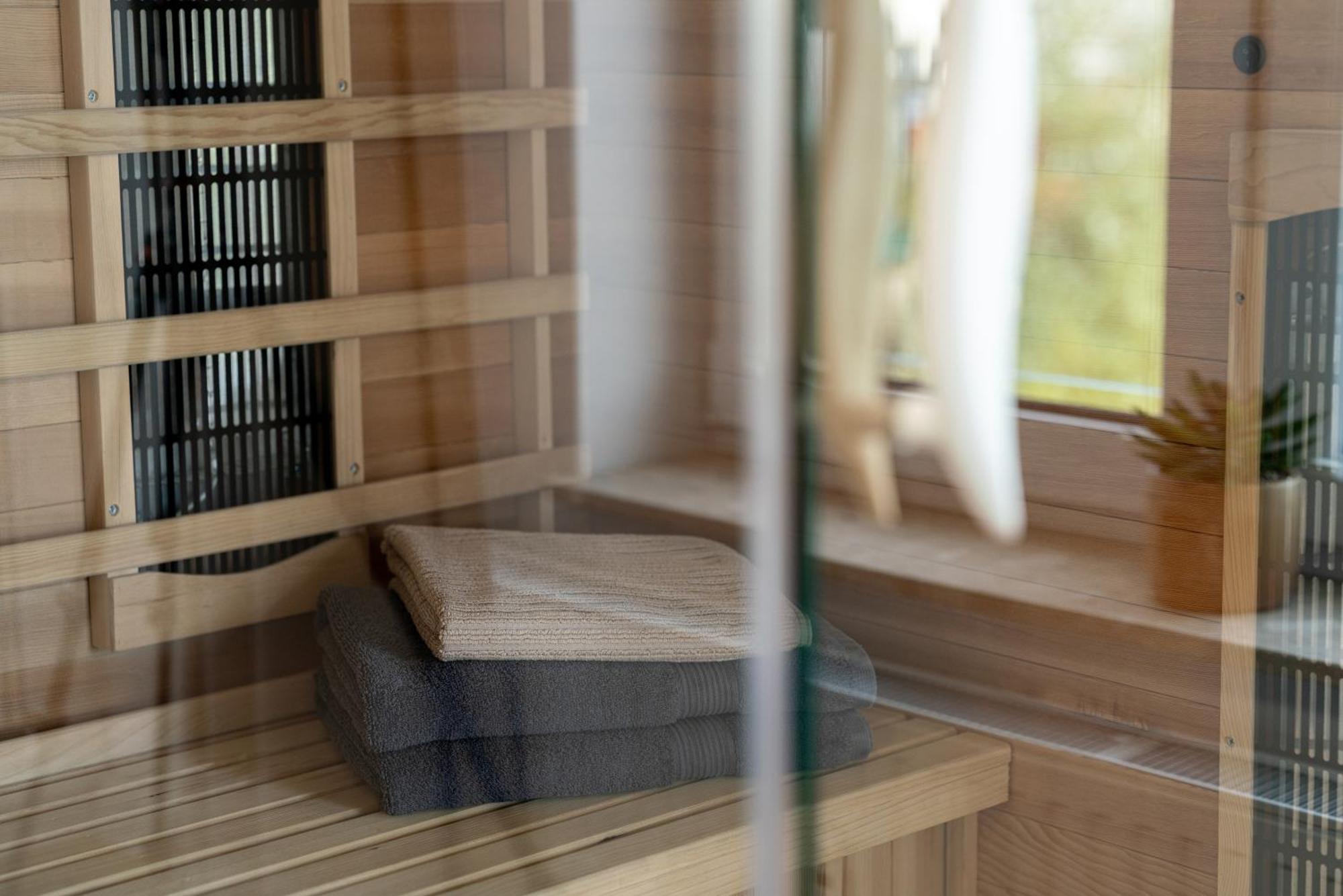 Apartament Z Jacuzzi & Sauna Chillout 科沃布热格 外观 照片